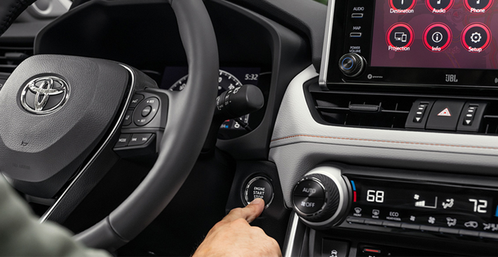5 mẹo để giữ cho chiếc xe Toyota của bạn luôn trong tình trạng tốt nhất